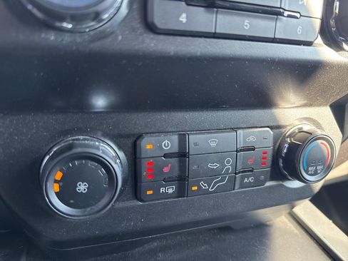 Used 2020 Ford F250 XLT w/ XLT Premium Package image 19