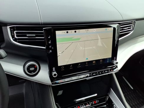 New 2026 Jeep Grand Wagoneer Limited AWD/4WD image 14