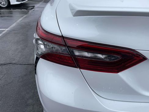 Used 2023 Toyota Camry XSE image 19