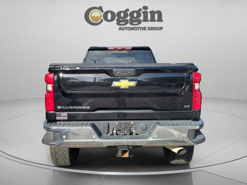 Used 2022 Chevrolet Silverado 2500 LT w/ All Star Edition AWD/4WD image 3
