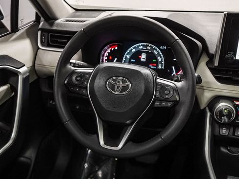 Certified 2025 Toyota RAV4 XLE image 17