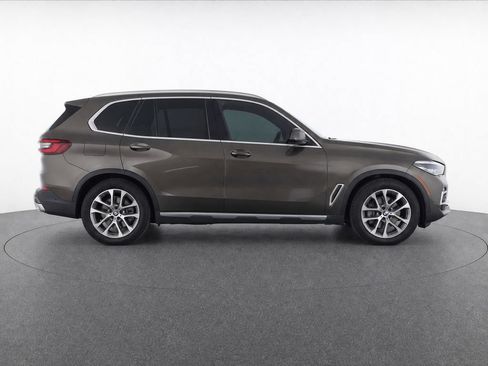 Used 2021 BMW X5 sDrive40i w/ Premium Package RWD image 2