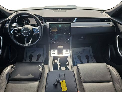 Used 2024 Jaguar F-PACE R-Dynamic S AWD/4WD image 10