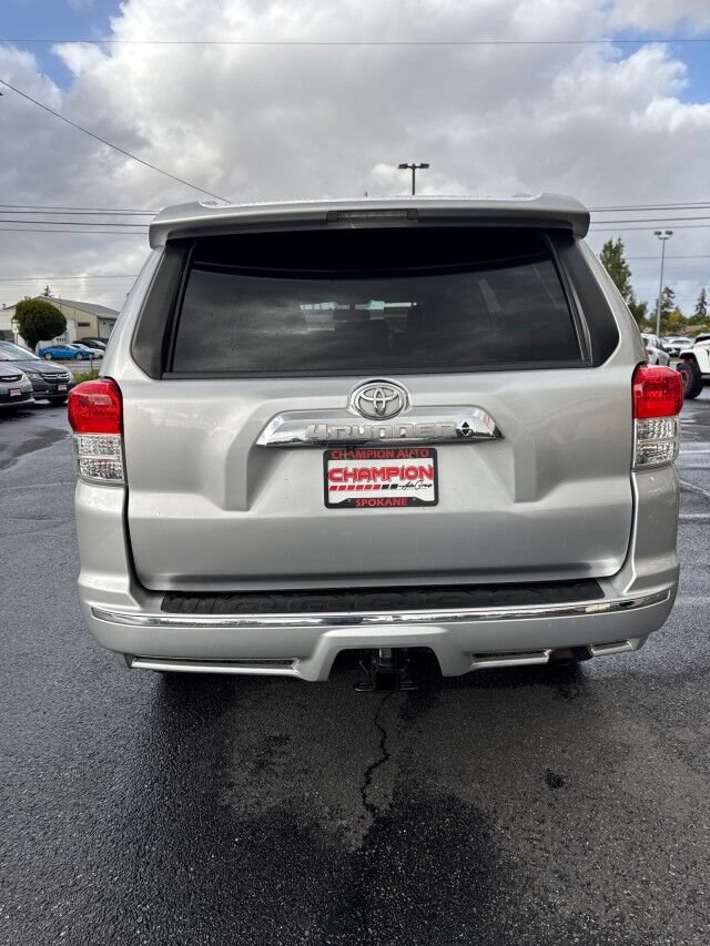 Used 2012 Toyota 4Runner Limited AWD/4WD image 6