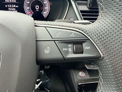 Used 2025 Audi SQ5 Premium Plus w/ Premium Plus Package AWD/4WD image 37