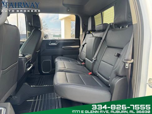 Used 2024 Chevrolet Silverado 2500 LTZ w/ LTZ Convenience Package image 11