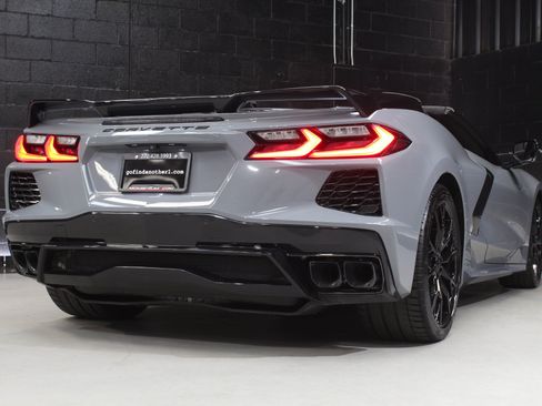 Used 2024 Chevrolet Corvette Stingray Premium Conv w/ Z51 Performance Package RWD image 26