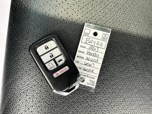 Used 2017 Honda Accord EX-L image 37