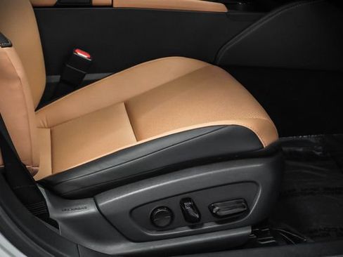 Certified 2023 Lexus ES 350 w/ Premium Package FWD image 25
