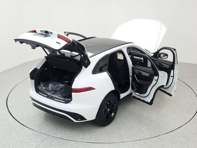 Certified 2026 Jaguar F-PACE R-Dynamic S AWD/4WD image 12