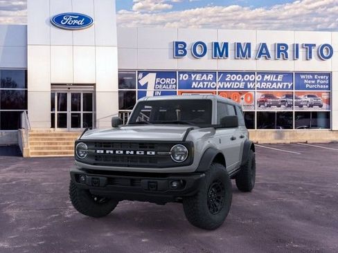 New 2026 Ford Bronco Big Bend w/ Black Diamond Package AWD/4WD image 2