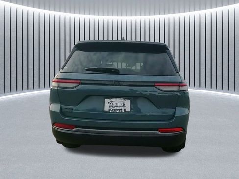 New 2026 Jeep Grand Cherokee Limited image 9
