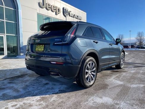 Used 2019 Cadillac XT4 Sport w/ Cold Weather Package AWD/4WD image 5