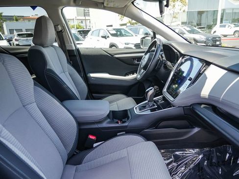 Certified 2025 Subaru Outback Premium AWD/4WD image 20