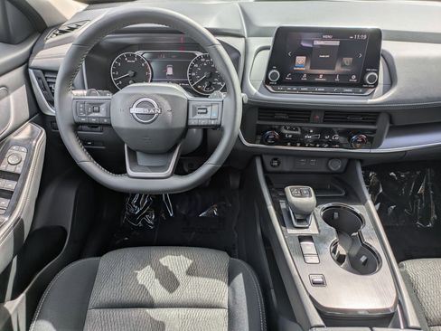 New 2026 Nissan Rogue SV FWD image 25