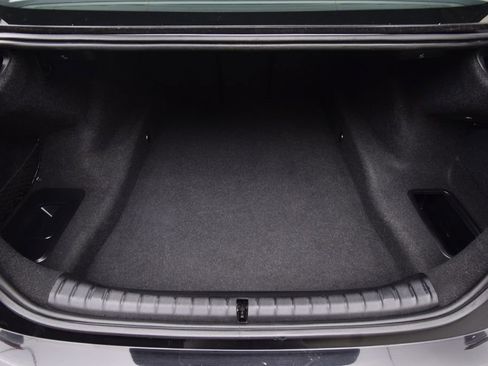 Used 2020 BMW 530i w/ Convenience Package image 33