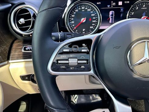 Used 2019 Mercedes-Benz E 450 4MATIC Wagon w/ Premium Package image 23