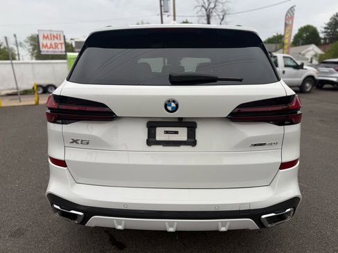 Used 2025 BMW X5 xDrive40i AWD/4WD image 6