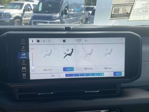 New 2025 Jeep Gladiator Sport image 19