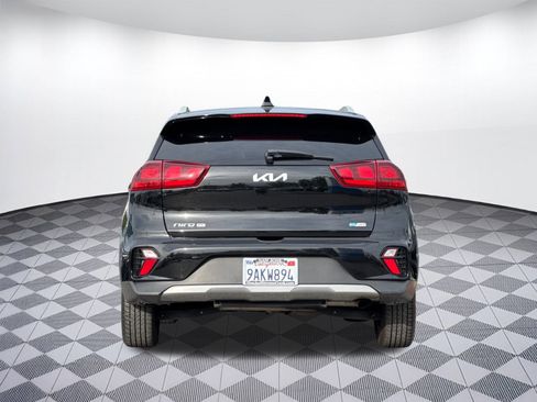 Used 2022 Kia Niro LX image 9