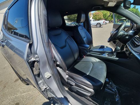 Used 2024 Jeep Compass Limited AWD/4WD image 24