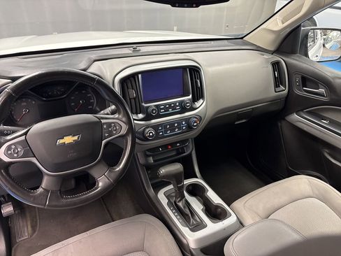 Used 2018 Chevrolet Colorado LT RWD image 20