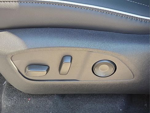 New 2026 Buick Enclave Sport Touring w/ Power Package FWD image 16