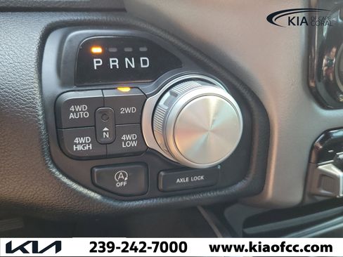 Used 2020 RAM 1500 Laramie AWD/4WD image 31