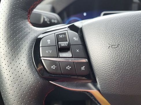 Certified 2025 Ford Explorer ST-Line image 22