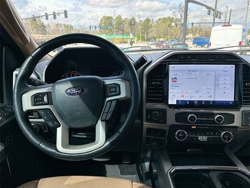 Used 2022 Ford F250 Lariat w/ Lariat Ultimate Package image 19