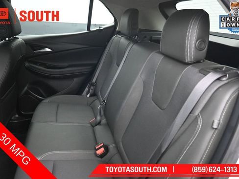 Used 2025 Buick Encore GX Preferred FWD image 21