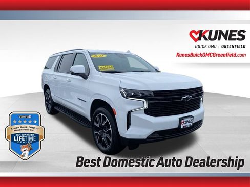 Used 2023 Chevrolet Suburban RST w/ Luxury Package image 1