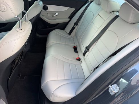 Used 2016 Mercedes-Benz C 300 4MATIC Sedan image 24