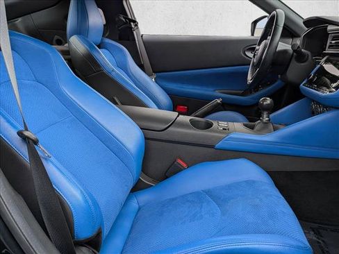 Used 2023 Nissan Z w/ Floor Mat Package (L93) RWD image 19