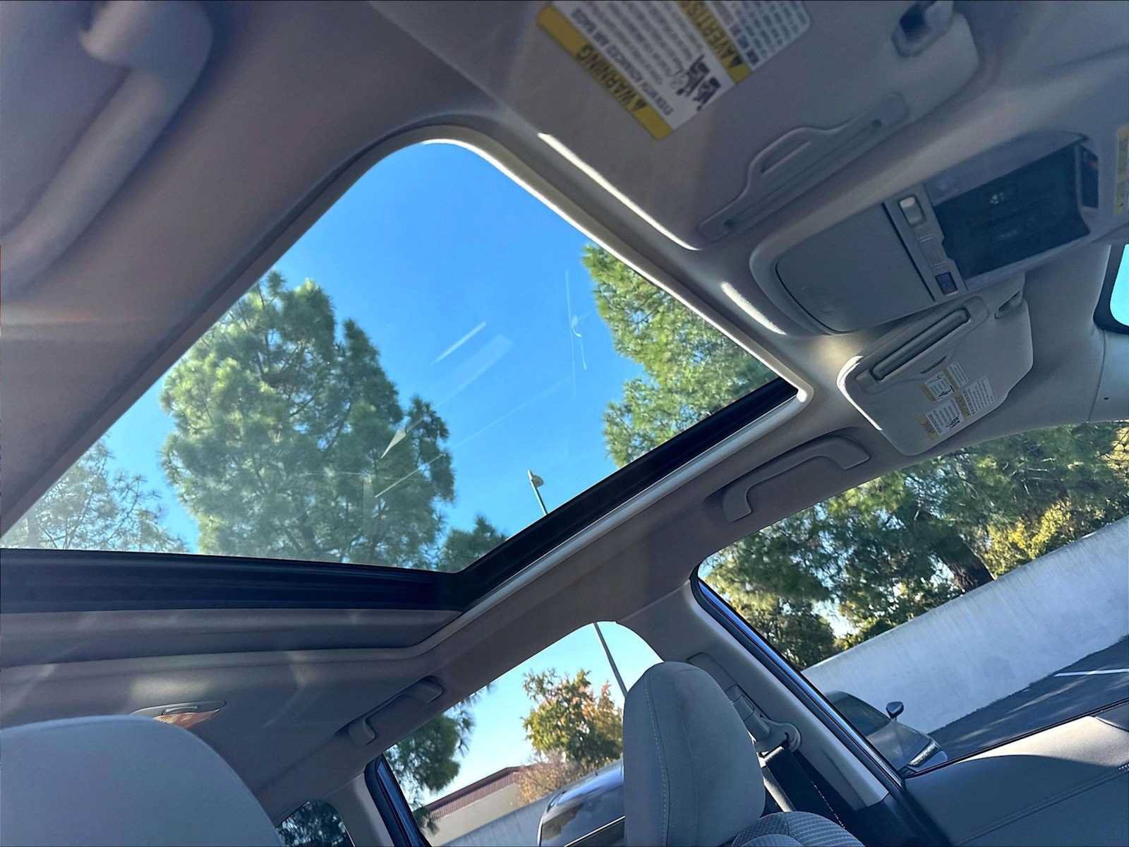Used 2019 Subaru Forester Premium AWD/4WD image 24