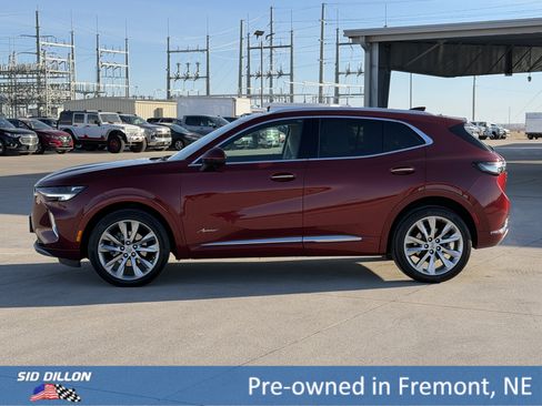Certified 2023 Buick Envision Avenir image 8