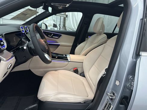 New 2026 Mercedes-Benz GLC 300 image 19