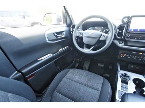 Used 2024 Ford Bronco Sport Big Bend image 7