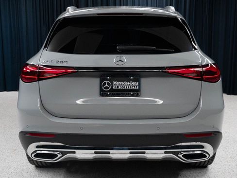 New 2027 Mercedes-Benz GLC 300 image 6