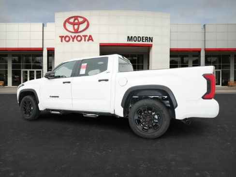 New 2026 Toyota Tundra SR5 image 12