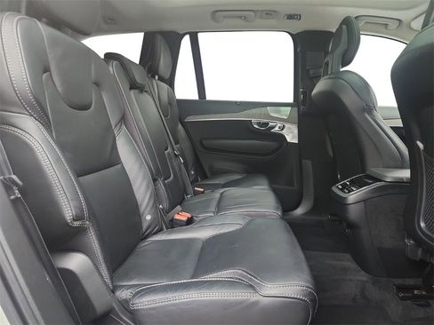 Used 2021 Volvo XC90 T6 Inscription w/ Lounge Package image 29