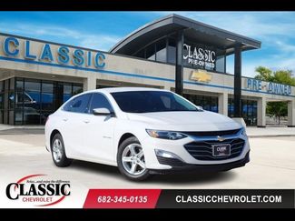 Used 2024 Chevrolet Malibu LS image 1