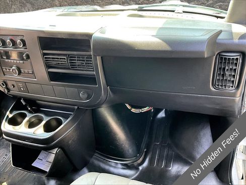 Used 2013 Chevrolet Express 2500 w/ Chrome Appearance Package RWD image 13