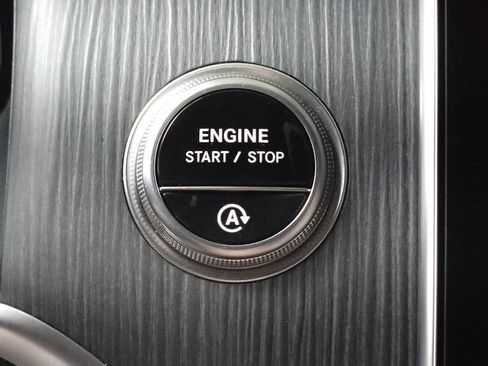 Certified 2026 Mercedes-Benz GLC 300 4MATIC image 15