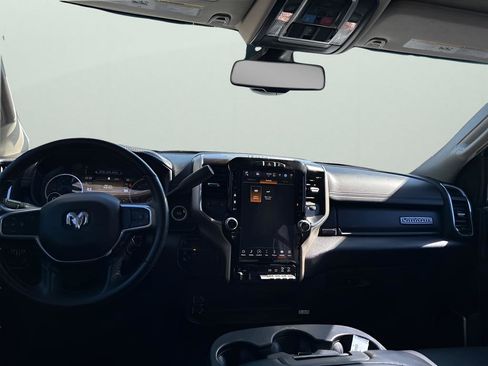 Used 2024 RAM 2500 Laramie image 21