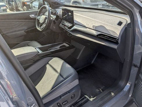 Used 2023 Volkswagen ID.4 Pro S RWD image 9
