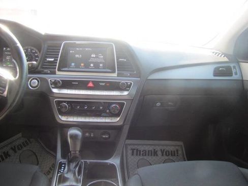 Used 2018 Hyundai Sonata SEL image 17