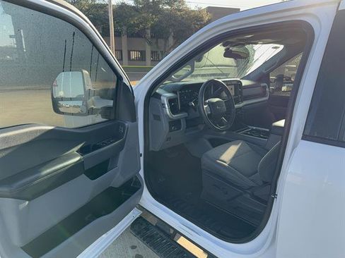 Used 2024 Ford F250 XLT w/ FX4 Off-Road Package image 7