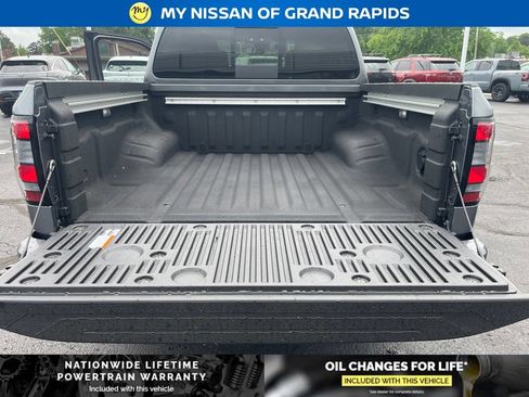 New 2026 Nissan Frontier SV w/ SV Convenience Package AWD/4WD image 23