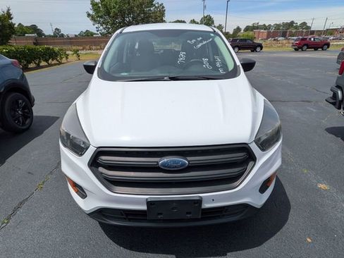 Used 2018 Ford Escape S FWD image 2